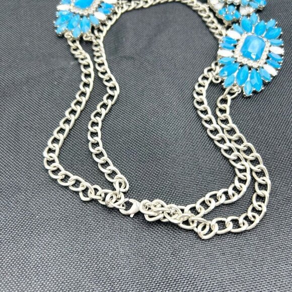 Faux Turquoise Flower Shaped Rhinestone Statement Necklace - Picture 6 of 7